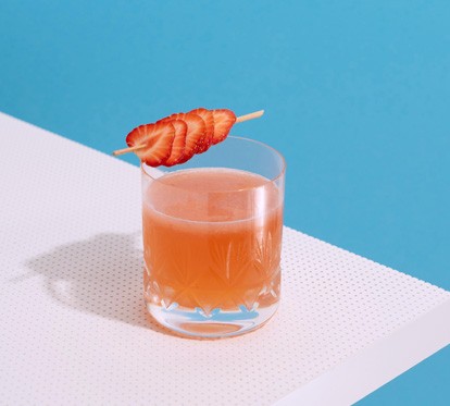 Pool & Bar